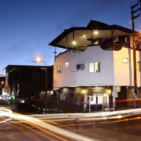 Hostal Casa Blanca Tarapoto Exterior foto